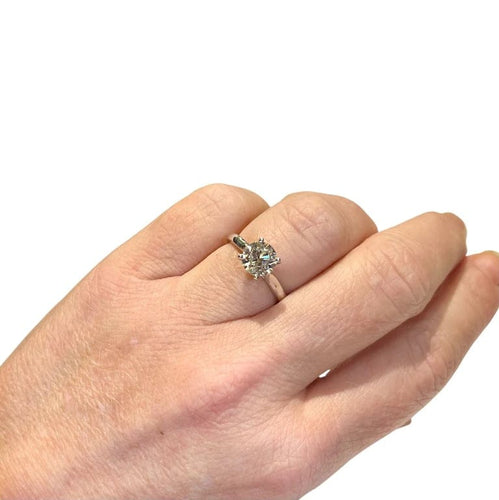 Bague 53 Bague solitaire en or blanc 18 carats avec diamant 1,51 ct 58 Facettes 7866 A