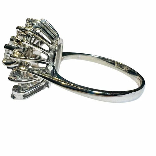 Bague 52 Bague étoile de fiançailles en or blanc 18 carats et diamants 58 Facettes 7872 A