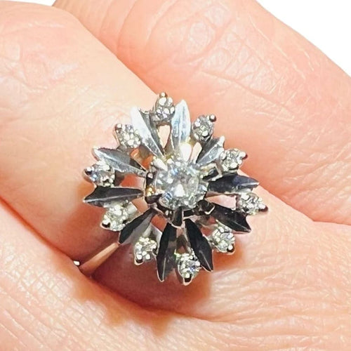 Bague 52 Bague étoile de fiançailles en or blanc 18 carats et diamants 58 Facettes 7872 A