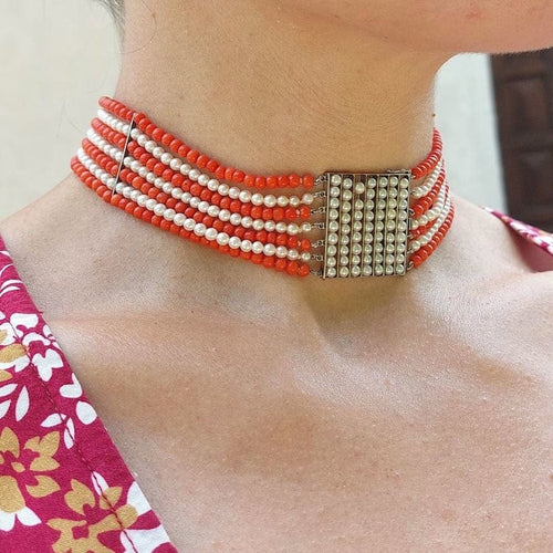 Collier Talisman - Collier de chien en or blanc 18k avec perles et corail 58 Facettes 172