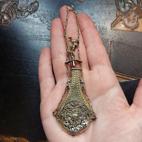 Pendentif Pendentif flacon à parfum (vinaigrette) en vermeil 58 Facettes 178