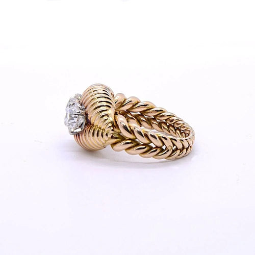 Bague 52 Rocaille - Bague en or jaune 18k et deux diamants taille ancienne 58 Facettes 149