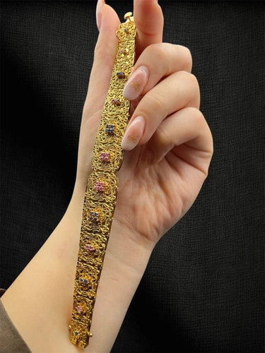 Bracelet Bracelet « Broderie féerique » en filigrane d’or avec saphirs et rubis 58 Facettes