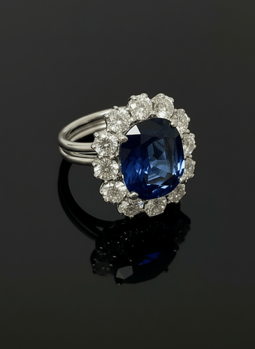 Bague 52 Cœur de l’Océan - Bague marguerite en or blanc 750, saphir et diamants 58 Facettes