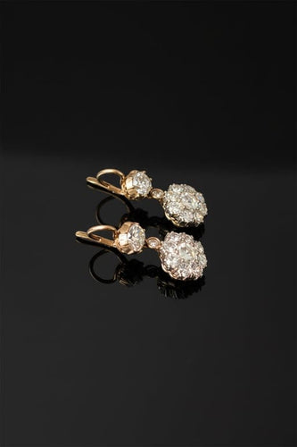 Boucles d'oreilles Touch of Light - Boucles d'oreilles en or jaune serties de diamants 58 Facettes