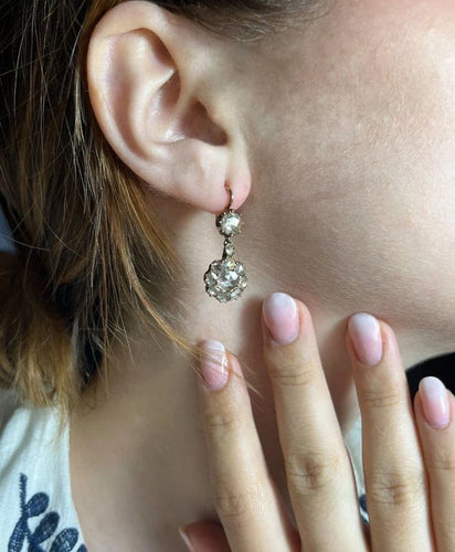 Boucles d'oreilles Touch of Light - Boucles d'oreilles en or jaune serties de diamants 58 Facettes