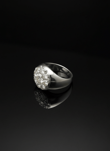 Bague 58 Le Seigneur de la Lumière - Bague en or blanc pavée de diamants 58 Facettes