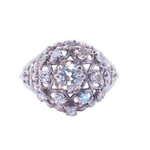 Bague 56 Bague dôme en or gris et diamants taille brillant 58 Facettes 3903