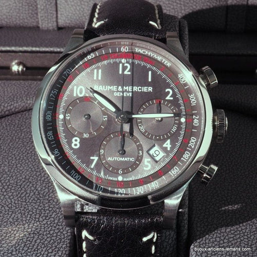 Montre Baume & Mercier Capeland - Montre chronographe automatique 58 Facettes 3759
