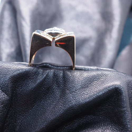 Bague 58.5 Bague tank en or jaune 18 carats, diamants et saphirs synthétiques 58 Facettes 4845
