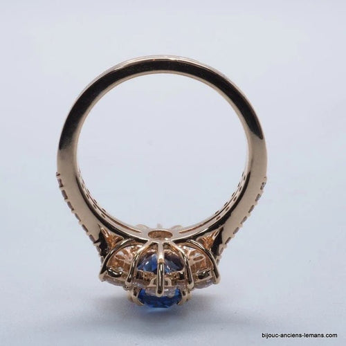 Bague 54 Bague en or jaune 18 carats avec saphir et diamants 58 Facettes 4803