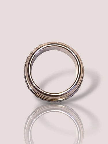 Bague 52 Piaget Possession - Bague en or blanc 18 carats et diamants 58 Facettes 18212/3335