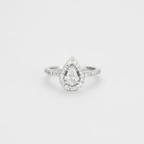 Bague 52 Messika M-LOVE - Bague en or gris 18 k et diamants 58 Facettes 31300004