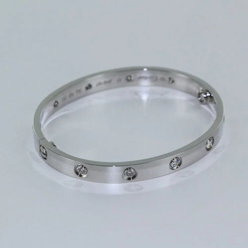 Bracelet Cartier LOVE - Bracelet jonc en or blanc 18 carats et diamants 58 Facettes