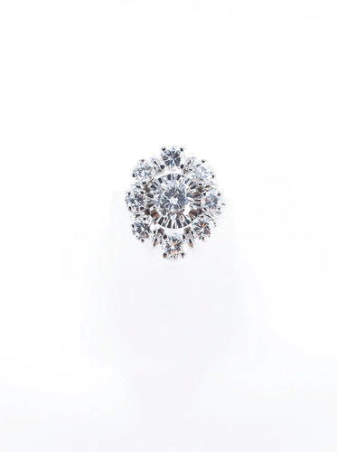 Bague 51 Bague marguerite en or blanc et diamants 58 Facettes