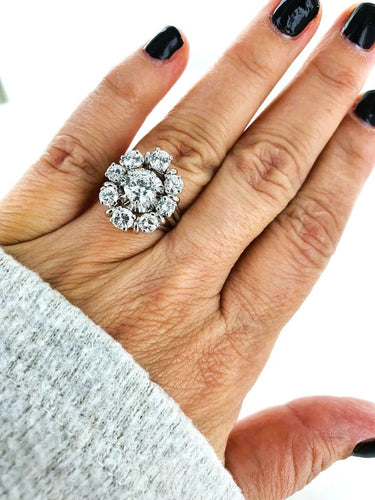 Bague 51 Bague marguerite en or blanc et diamants 58 Facettes