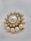 Broche Broche en or jaune, perles de culture et diamants 58 Facettes