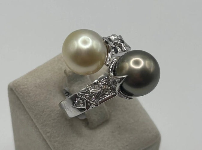 Bague 57 Bague Toi & Moi en or blanc 18 carats avec perles et diamants 58 Facettes