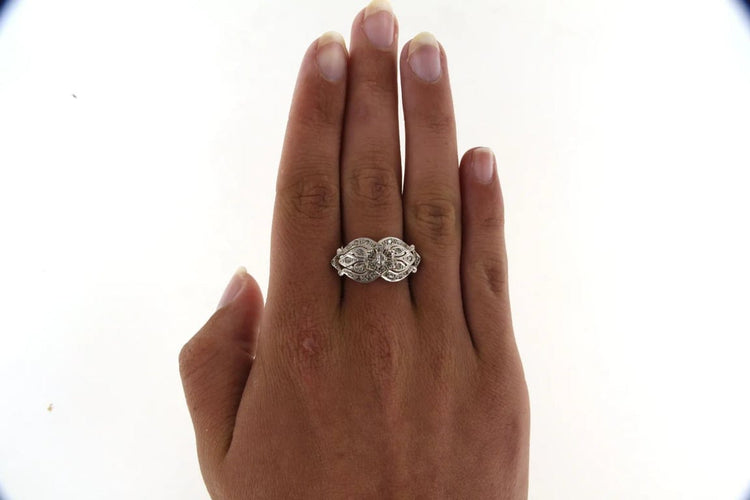 Bague 53 Bague marguerite en or jaune et gris 18 ct, diamants 58 Facettes 6506f