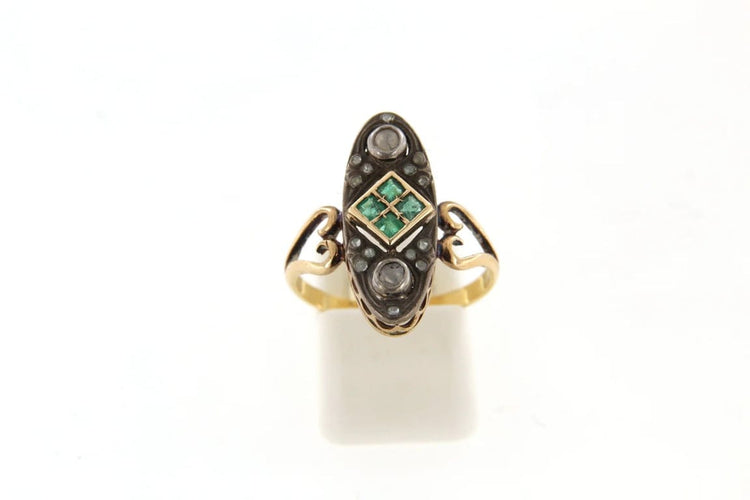 Bague 57 Bague ancienne en or ornée d’émeraudes et diamants 58 Facettes 5508v