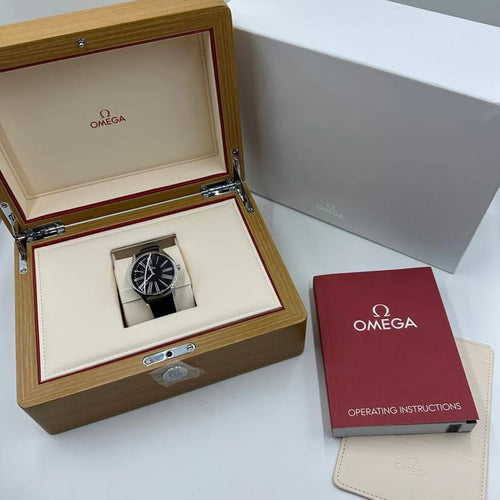 Montre Omega De Ville Trésor - Montre 39 mm quartz en acier 58 Facettes