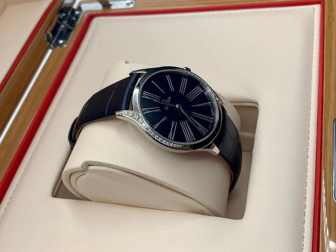 Montre Omega De Ville Trésor - Montre 36 mm en acier et cuir 58 Facettes