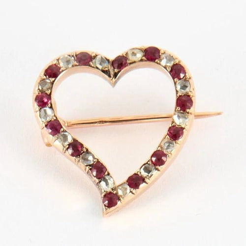 Broche Broche cœur - Rubis et diamants en or jaune 18k 58 Facettes LOT 1016