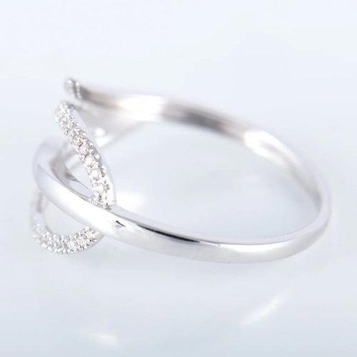Bague 55 Bague feuille en or blanc 18K et diamants 58 Facettes