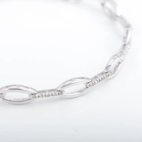 Bracelet Bracelet chaîne en or blanc 18K et diamants 58 Facettes
