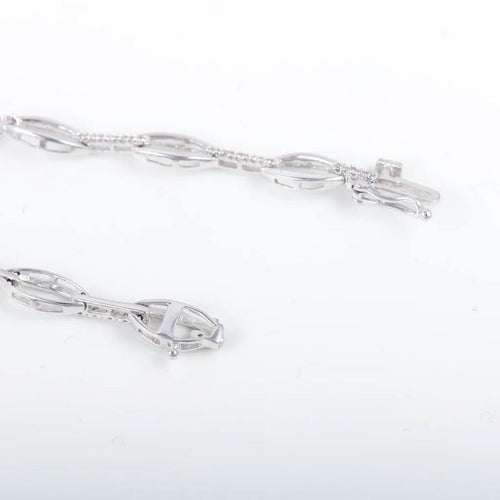 Bracelet Bracelet chaîne en or blanc 18K et diamants 58 Facettes