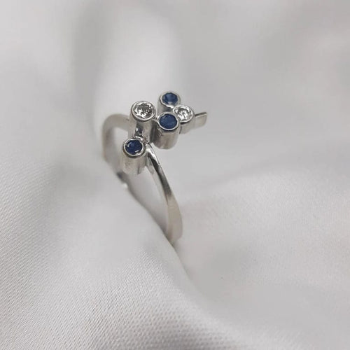 Bague 52 Bague Art déco en or blanc 750 avec saphirs et diamants 58 Facettes