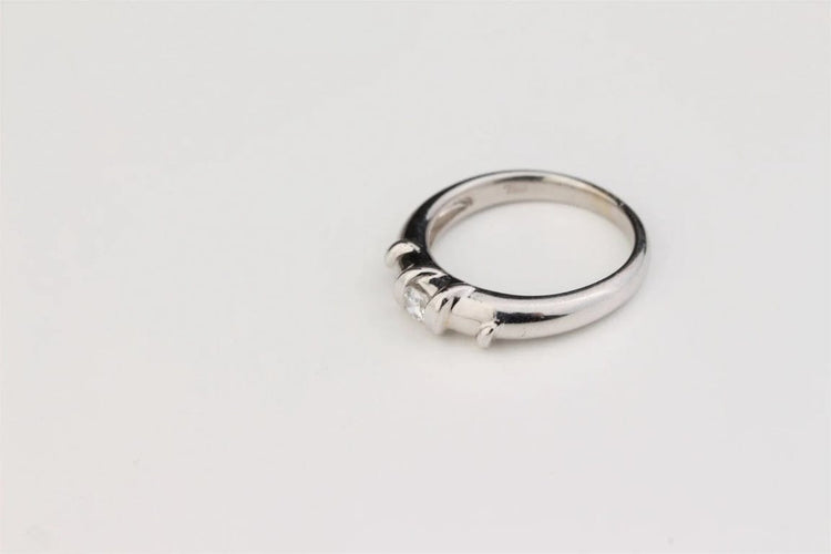 Bague 53 Bague en or blanc 18 carats avec diamant 0,15 ct 58 Facettes