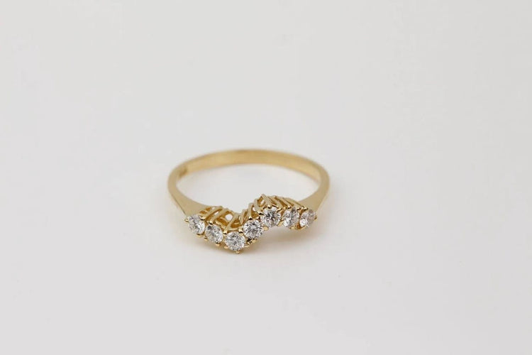 Bague 53 Bague vague en or jaune 18 carats et diamants 58 Facettes