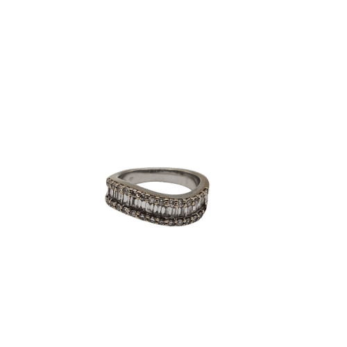 Bague 50 Bague demi-alliance en or blanc 18 carats et diamants 58 Facettes