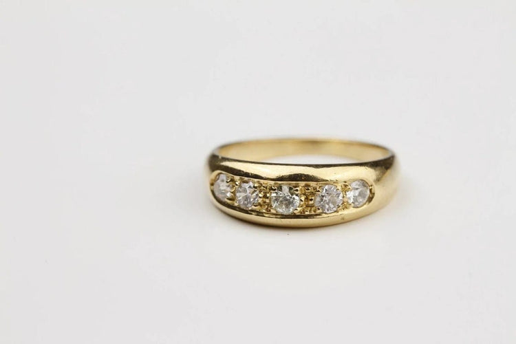 Bague 56 Bague jonc 5 diamants en or jaune 18 carats 58 Facettes