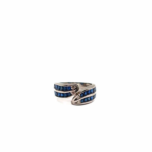 Bague 54 Bague en or blanc 18 carats avec saphirs et diamants 58 Facettes
