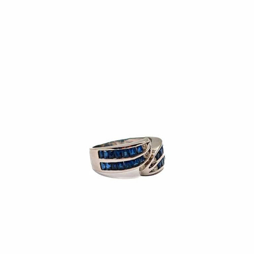 Bague 54 Bague en or blanc 18 carats avec saphirs et diamants 58 Facettes