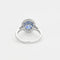 Bague 53 Bague marguerite en or blanc 18K avec saphir de Ceylan 4,09 ct 58 Facettes