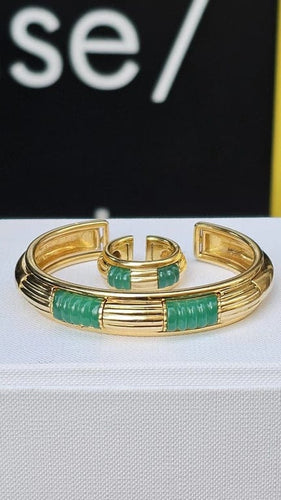 Bague 52 Boucheron - Bague en or jaune 18 carats et chrysoprase 58 Facettes