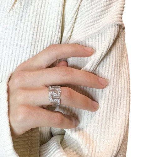 Bague 53 Bague vintage en or blanc 18 carats et diamants 58 Facettes