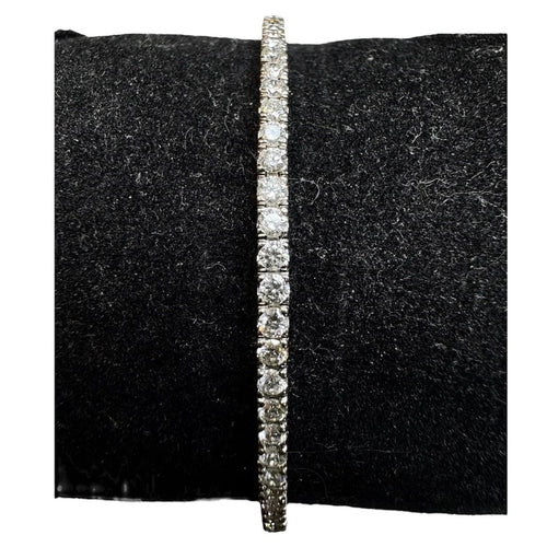 Bracelet Bracelet tennis diamants 3,4 ct en or blanc 18K 58 Facettes