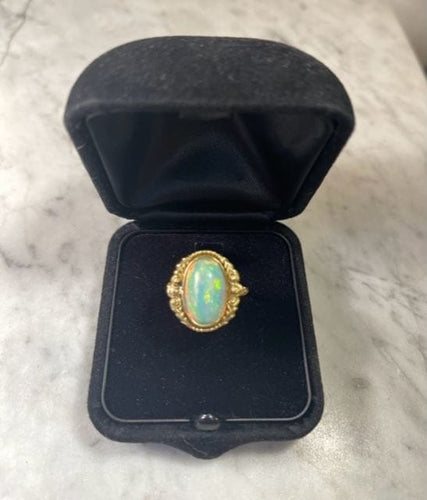 Bague 53.5 Bague Art nouveau ancienne en or jaune 18 carats avec opale 58 Facettes