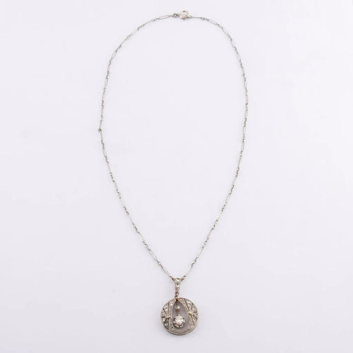 Collier Collier Art déco en or gris 18 carats et diamants 58 Facettes