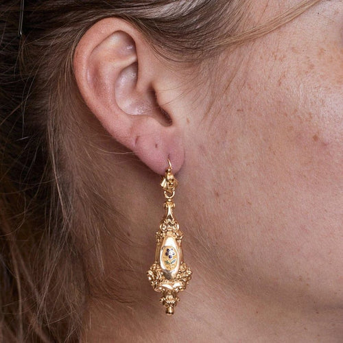 Boucles d'oreilles Pendants d'oreilles anciens en or jaune 18 carats émaillés 58 Facettes