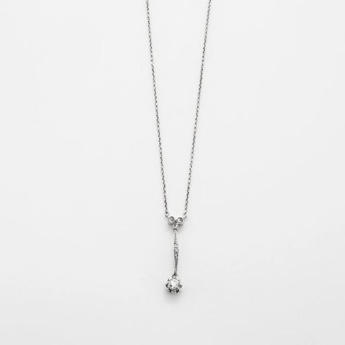 Collier Collier - Motif pampille en or gris 18 carats et diamants 58 Facettes