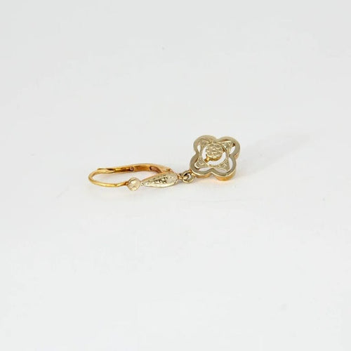 Boucles d'oreilles Pendants d’oreilles polylobés vers 1900 en or jaune et blanc 18 carats 58 Facettes