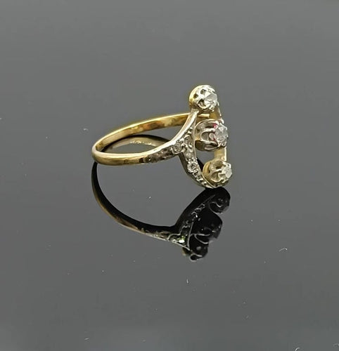 Bague 55 Bague Belle Époque - Trio de diamants en or jaune et platine 58 Facettes