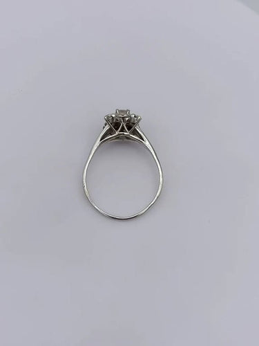 Bague 65 Bague vintage carrée en or gris 18k et diamants 58 Facettes