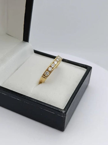 Bague 53 Bague demi-alliance en or 18k sertie rail et diamants 58 Facettes