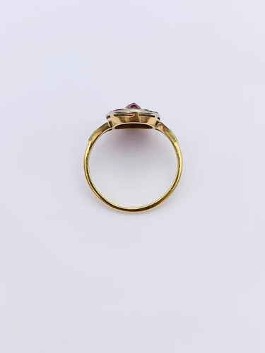 Bague 52 Bague ovale fin XIXe en or jaune 18K rubis et diamants 58 Facettes